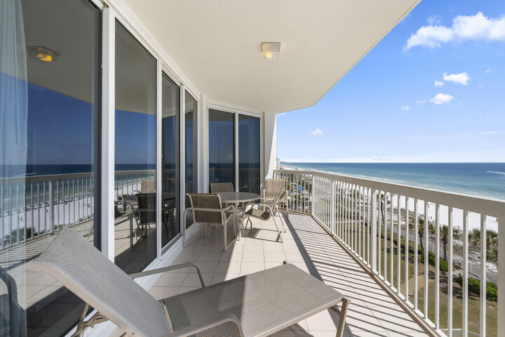 Property Photo:  1050 E Highway 98 605E  FL 32541 