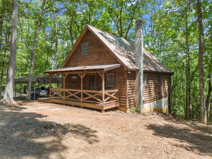 Property Photo:  486 Laurel Circle  GA 30533 