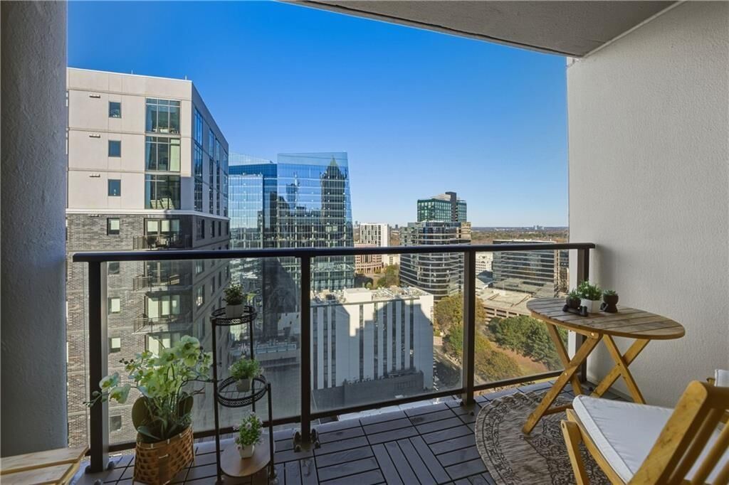 Property Photo:  1280 W Peachtree Street NW 3114  GA 30309 