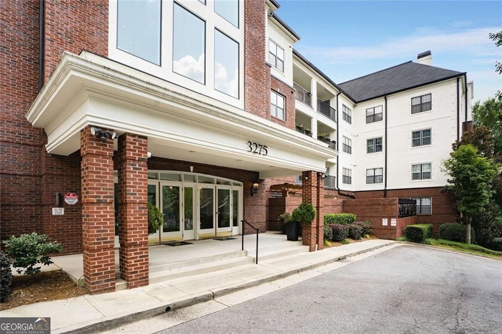 Property Photo:  3275 Lenox Road NE #302  GA 30324 