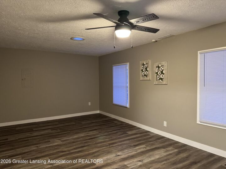 Property Photo:  1515 Biltmore Boulevard  MI 48906 