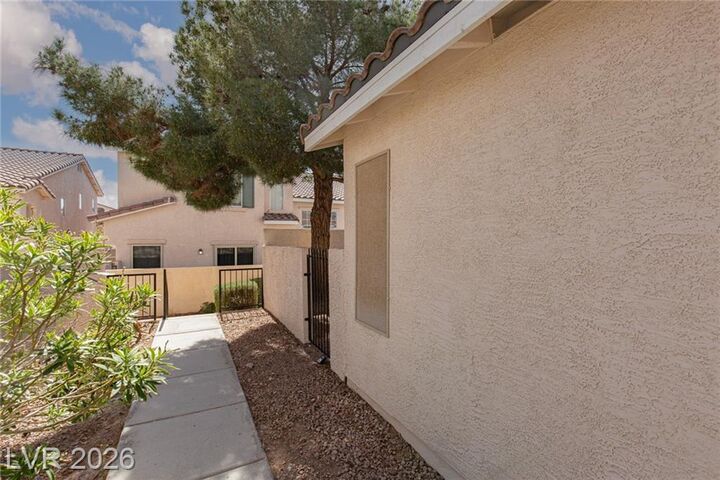 Property Photo:  27 Belle La Blanc Avenue  NV 89123 