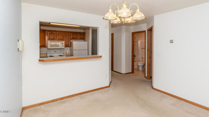 Property Photo:  1306 4th Street 102  ND 58501 