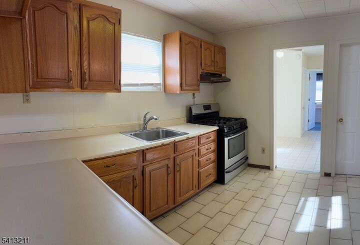 Property Photo: 4 Wall St 2 NJ 07016