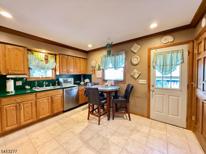 Property Photo:  50 Glen Ave  NJ 07460 