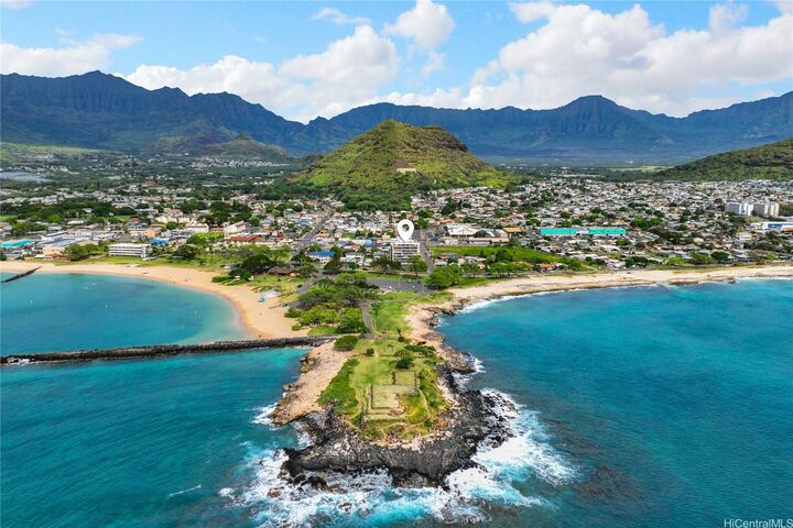 Property Photo:  85-003 Pokai Bay Street 503  HI 96792 