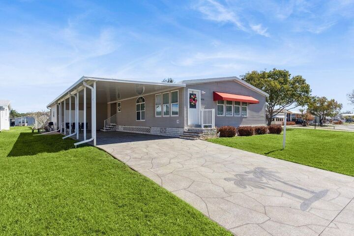 Property Photo:  6636 Westchester Drive NE  FL 33881 