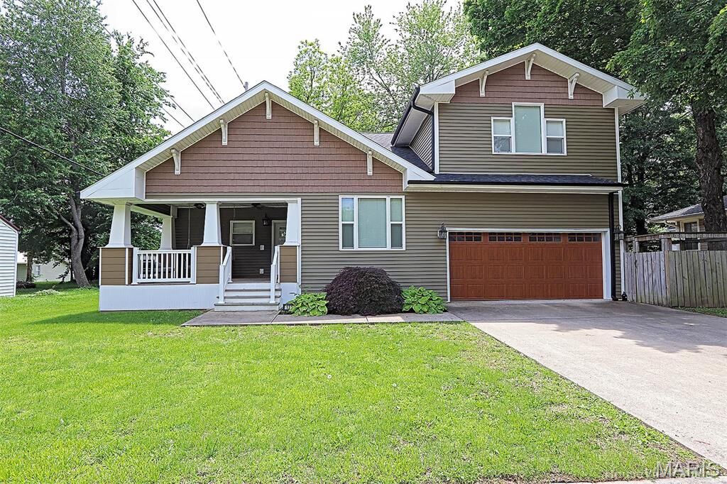 Property Photo:  121 Missouri Street  MO 63736 