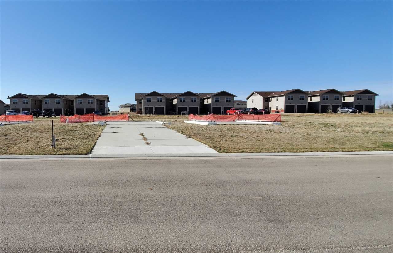 Property Photo: 375 14th St Block 35 Lot 6 ND 58852