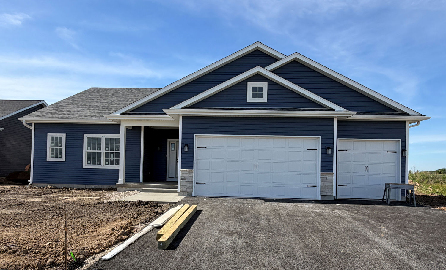 Property Photo: 718 W Driscoll Street IL 61068