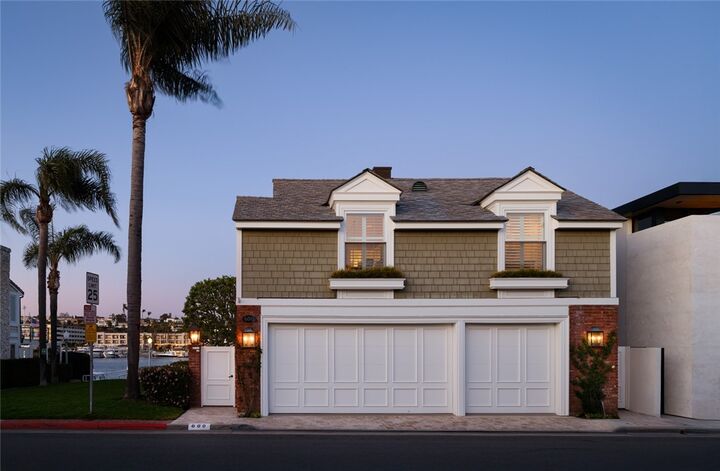 Property Photo:  600 Via Lido Nord  CA 92663 
