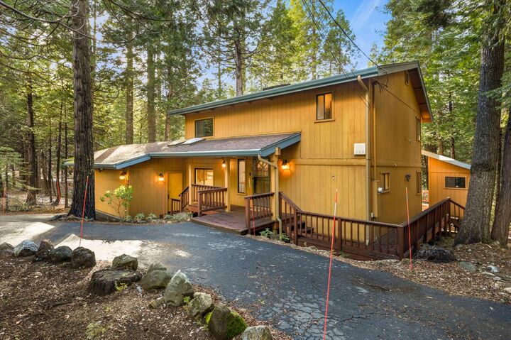 Property Photo:  4909 Hokan Circle  CA 95223 