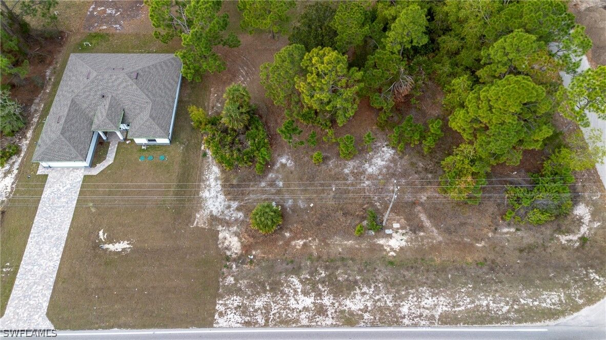 Property Photo:  796 Bell Boulevard S  FL 33974 