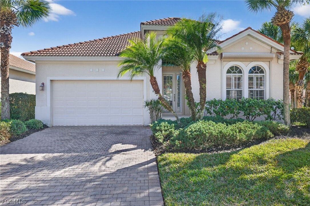 Property Photo:  8943 Greenwich Hills Way  FL 33908 