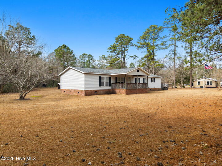 Property Photo: 2823 Maco Road NE NC 28451