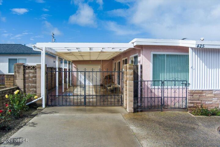 Property Photo:  425 S J Street  CA 93436 