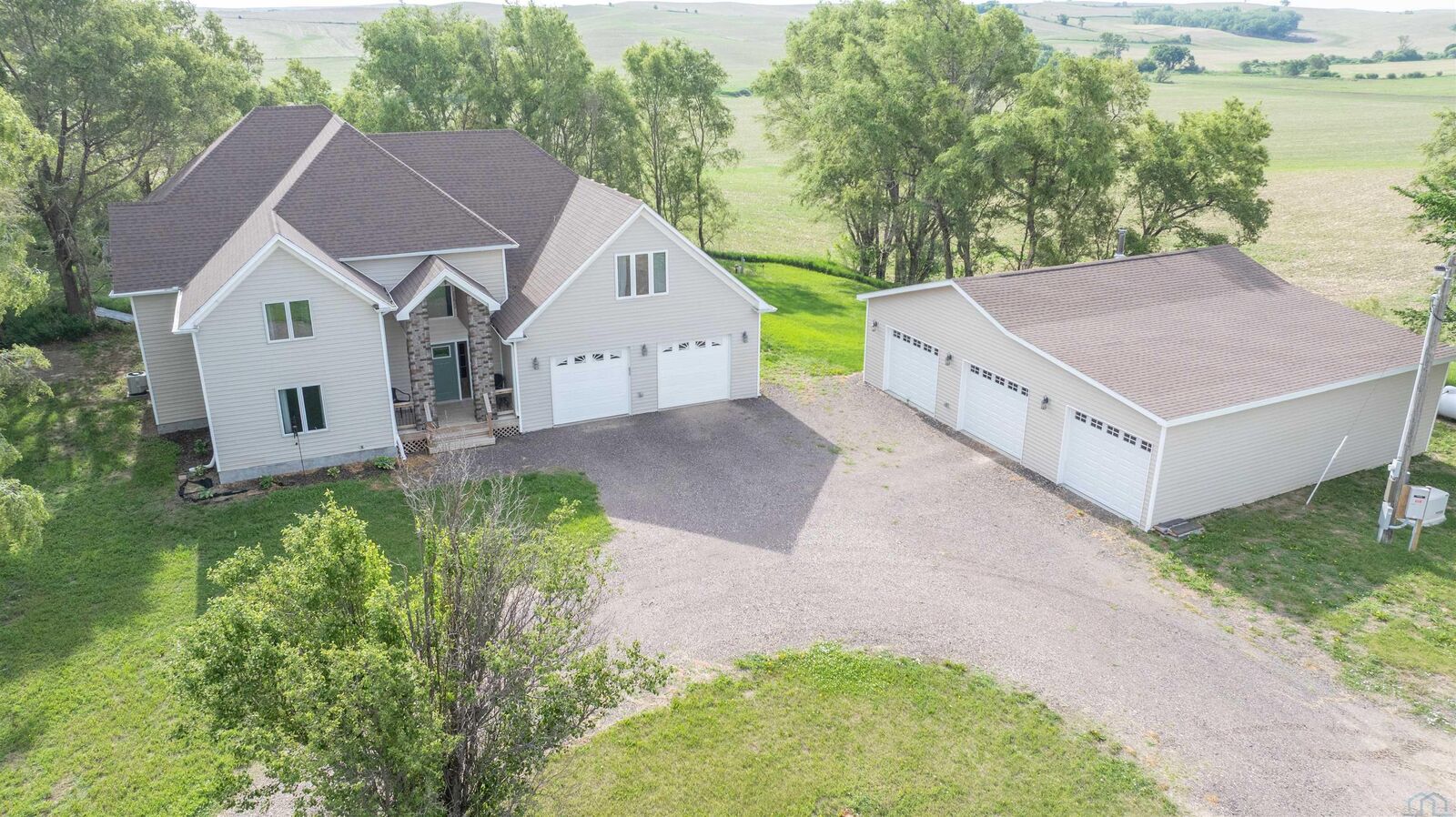 Property Photo: 1818 Quimby Avenue NE 68785