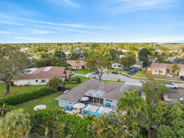 Property Photo:  5330 SW 19th Street  FL 33317 