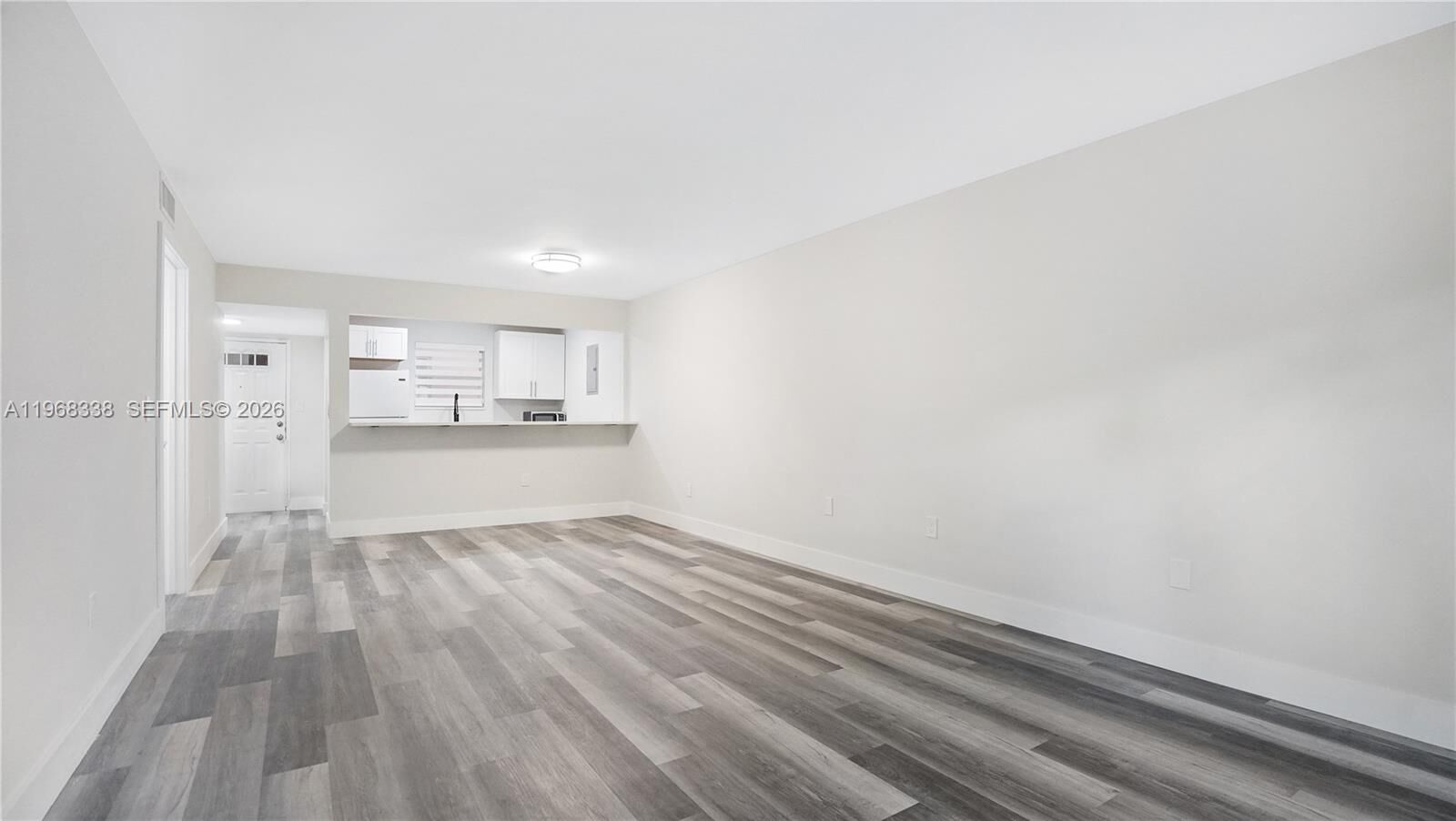 Property Photo:  1235 Mariposa Ave 1  FL 33146 