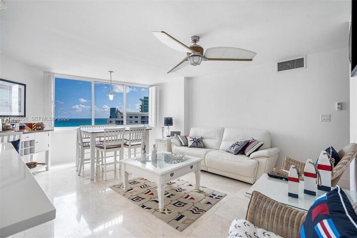 Property Photo: 7135 Collins Ave 1522 FL 33141