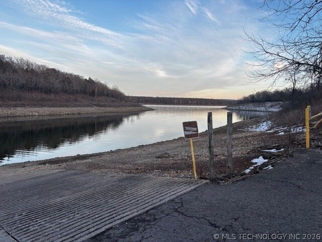 Property Photo:  15277 W Canyon Rock  OK 74451 