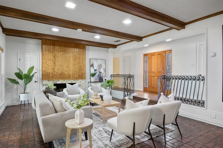 Property Photo:  7207 Mesa Drive  TX 78731 