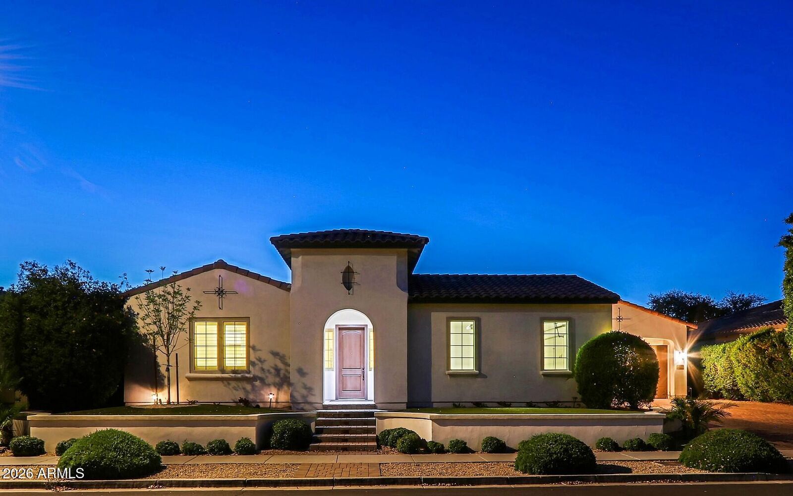 Property Photo:  21098 N 76th Avenue  AZ 85308 