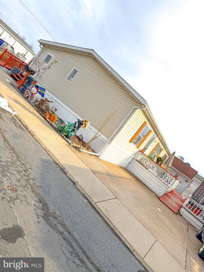 Property Photo: 524 N Pine Street PA 17057