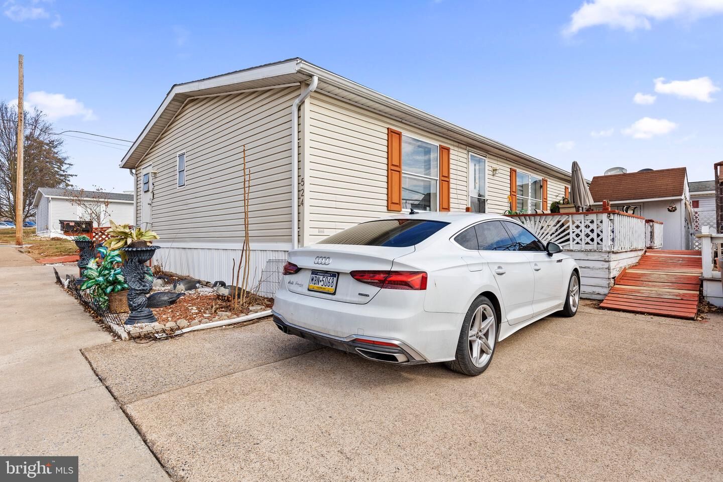 Property Photo:  524 N Pine Street  PA 17057 