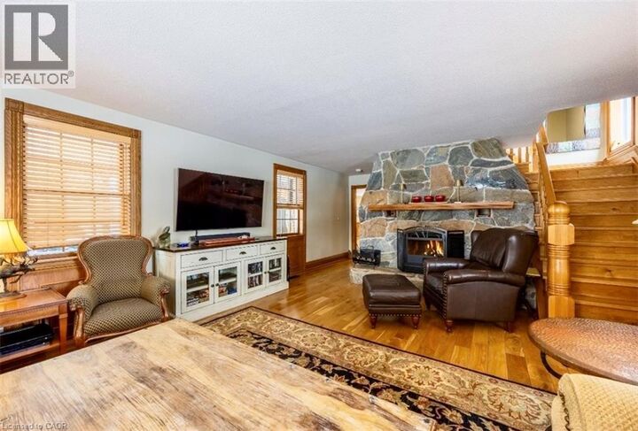 Photo de la propriété:  1568 Highway 59  ON N0E 1M0 