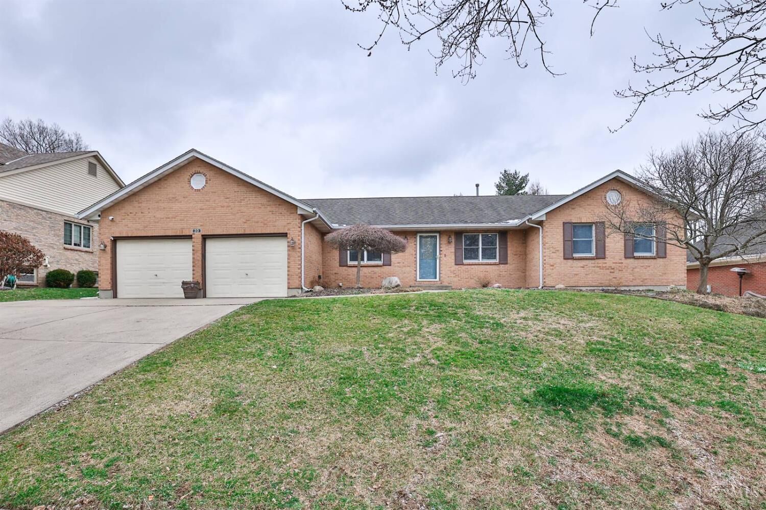 Property Photo: 30 Stablegate Court OH 45014