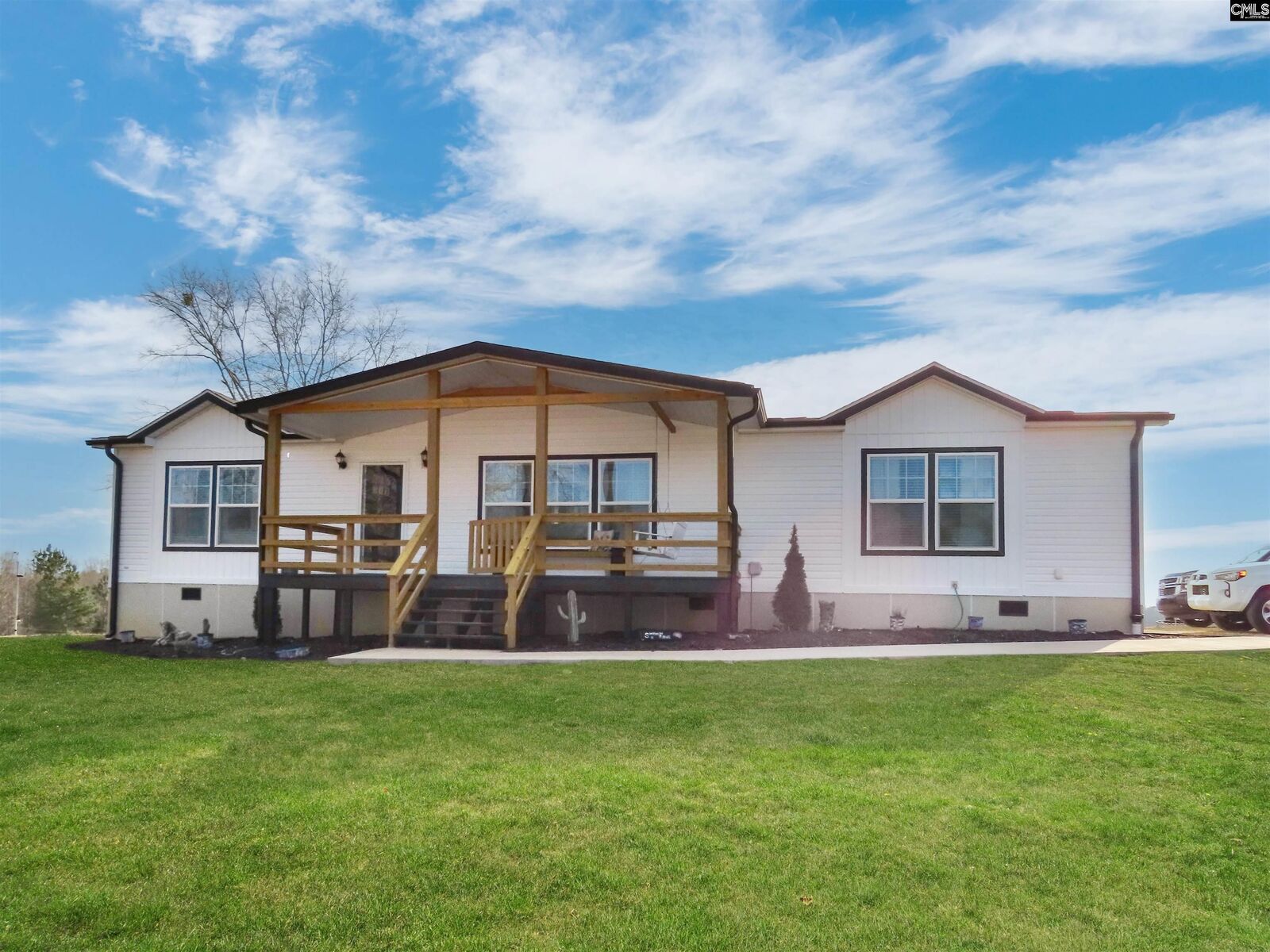 Property Photo: 7710 Ridge Road SC 29178