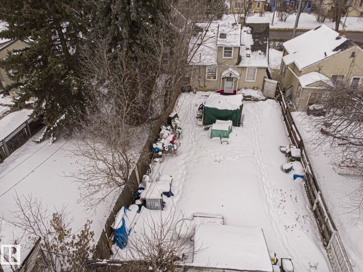 Property Photo: 11321 101 Street NW AB T5G 2A6
