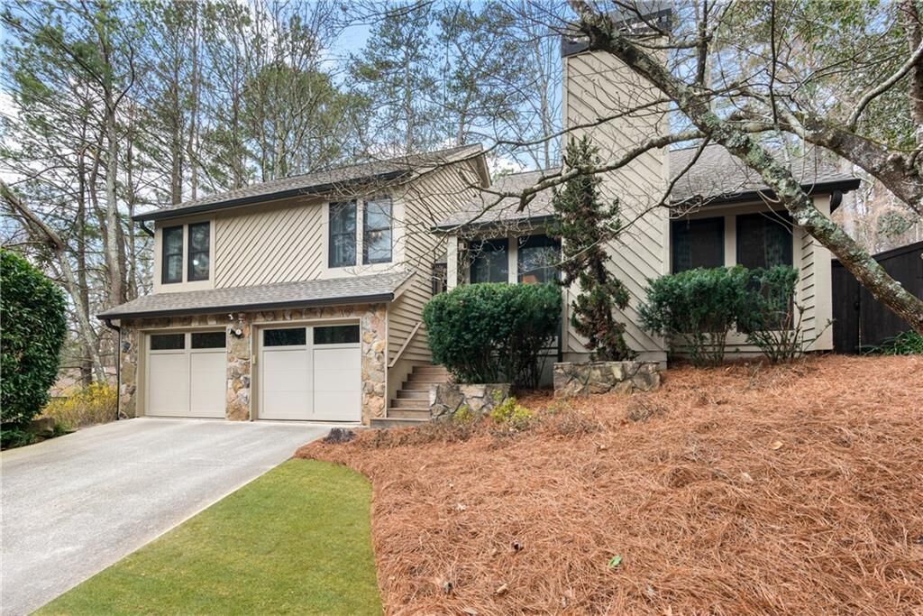 Property Photo: 600 Trailmore Place GA 30076