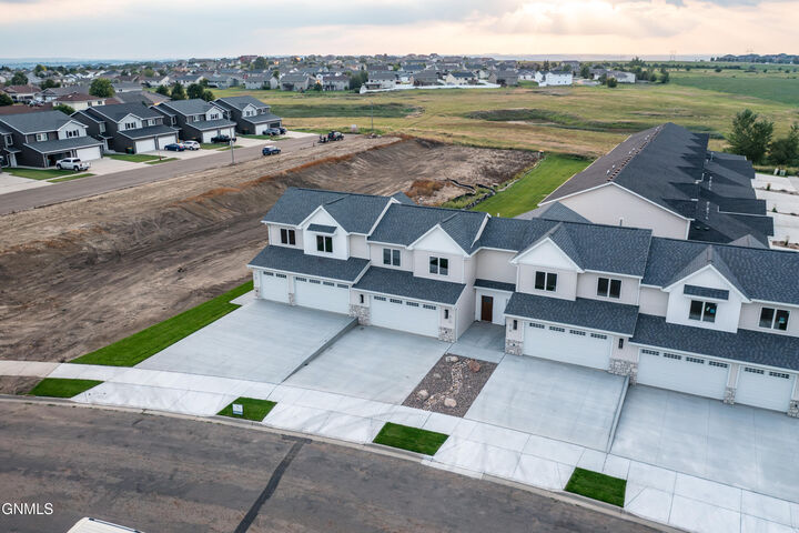 Property Photo: 5110 Durango Drive ND 58503