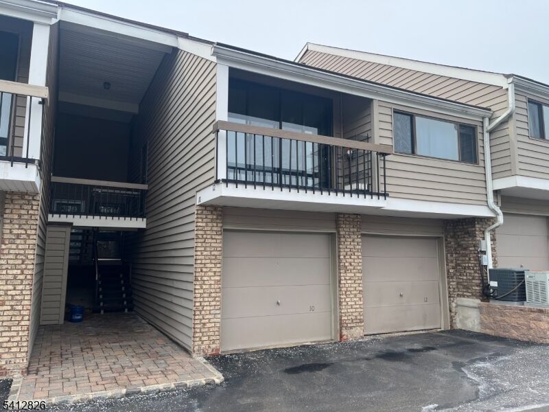 Property Photo:  12 N Slope  NJ 08809 