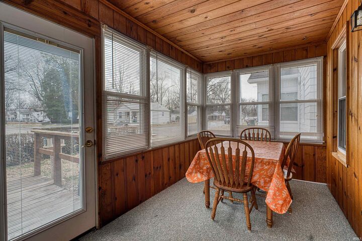 Property Photo:  1317 Lodge Avenue  IN 47714 
