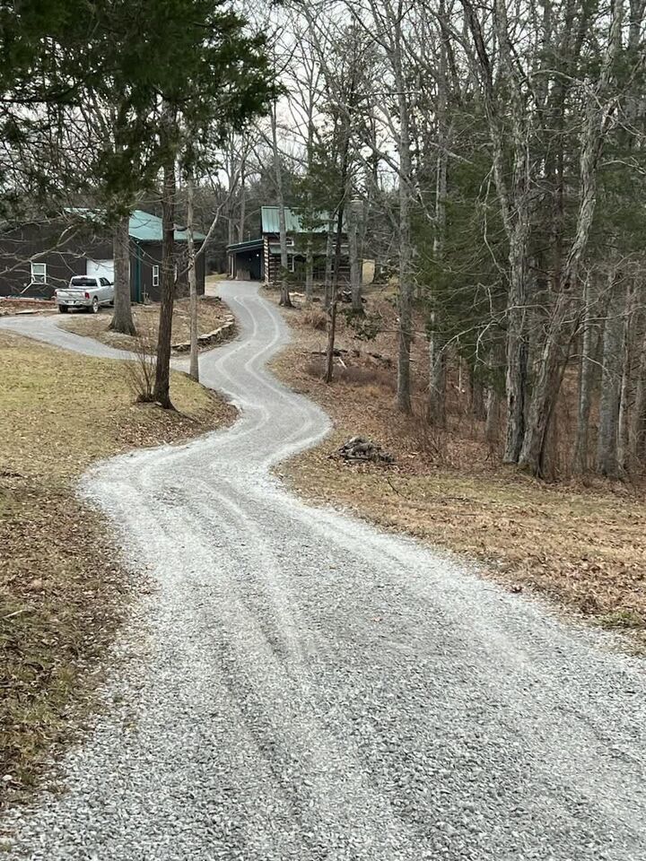 Property Photo: 1248 Burke Road KY 40342