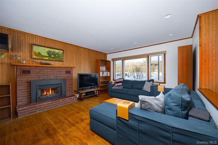 Property Photo:  563 Spring Lake Road  NY 12571 