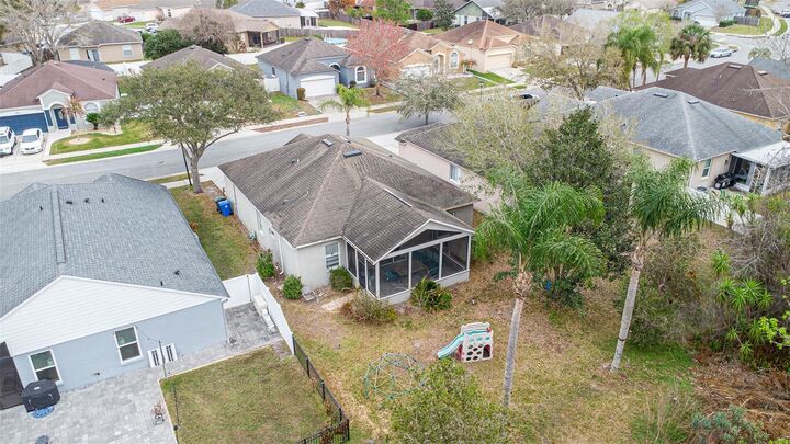 Property Photo: 1702 Riveredge Road FL 32766