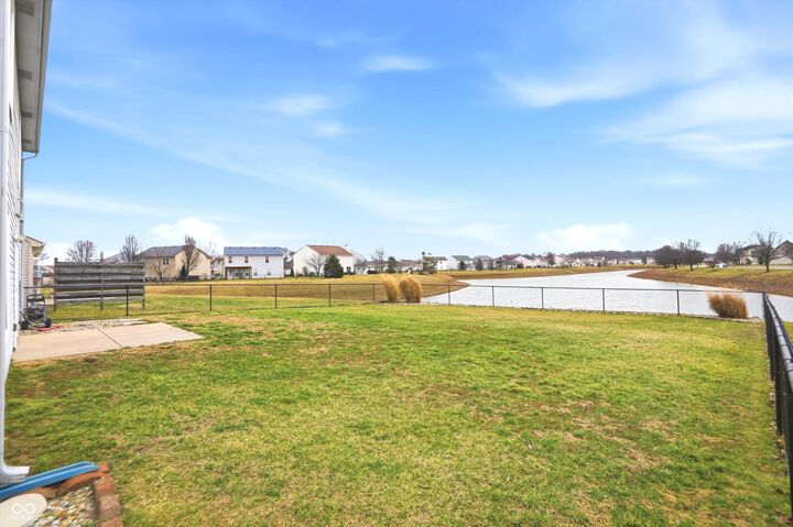 Property Photo:  2295 Lakecrest Drive  IN 47201 