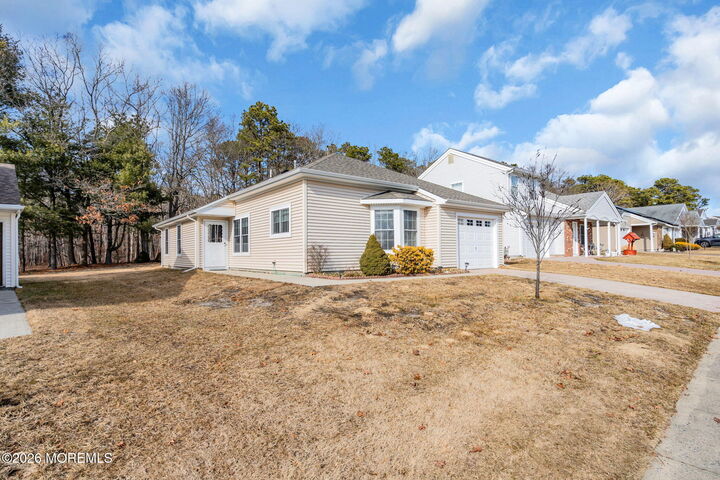 Property Photo:  146 Pine Oak Boulevard  NJ 08005 