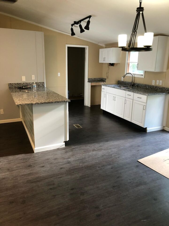 Property Photo:  3 Duncan St  TN 37210 