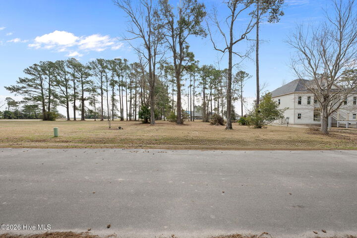 Property Photo: 4005 Tarpon Drive NC 28571