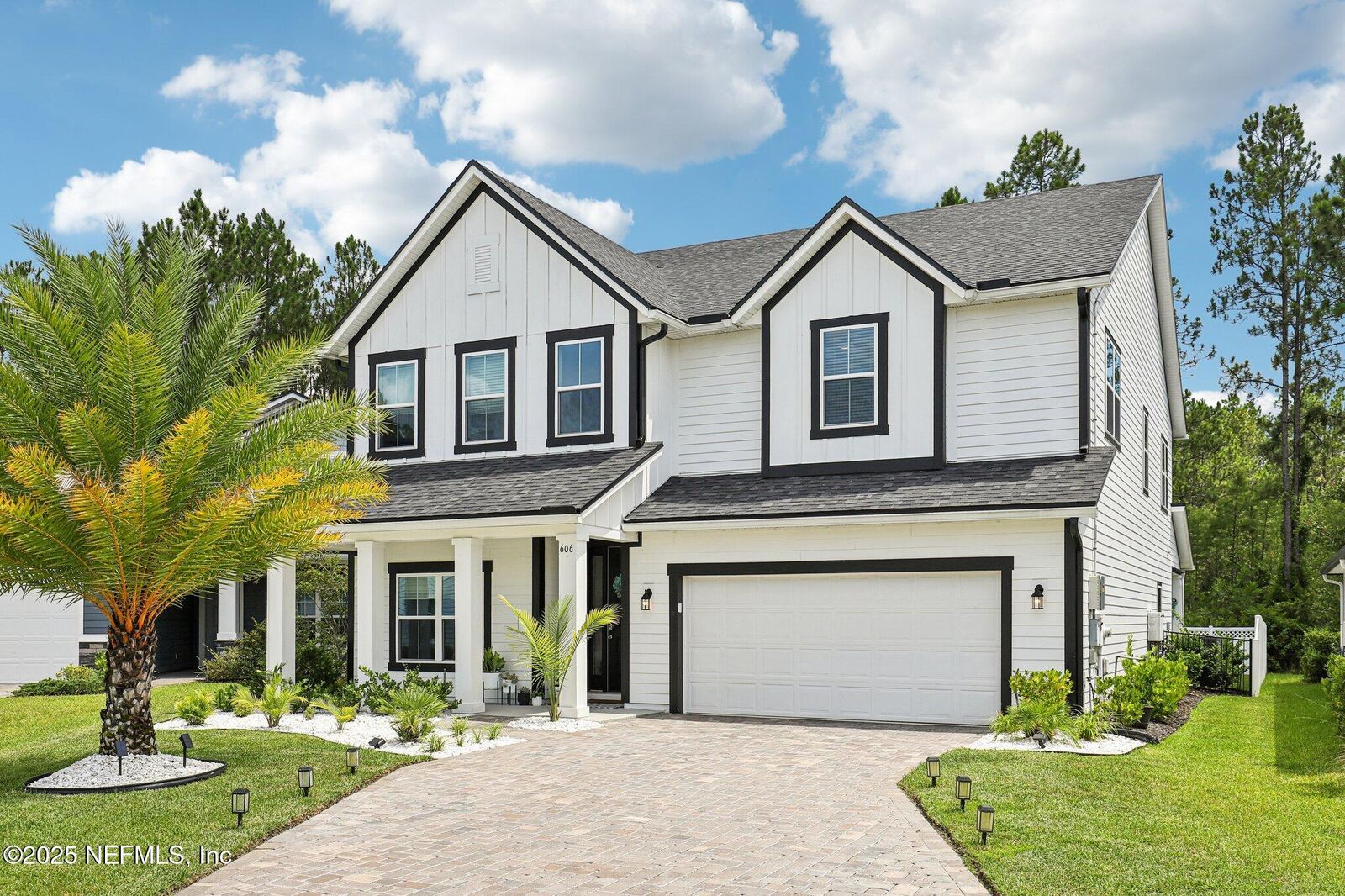 Property Photo: 606 Watervale Drive FL 32092