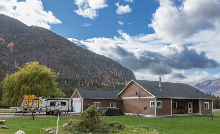 Property Photo:  27 Bernie Road  MT 59820 