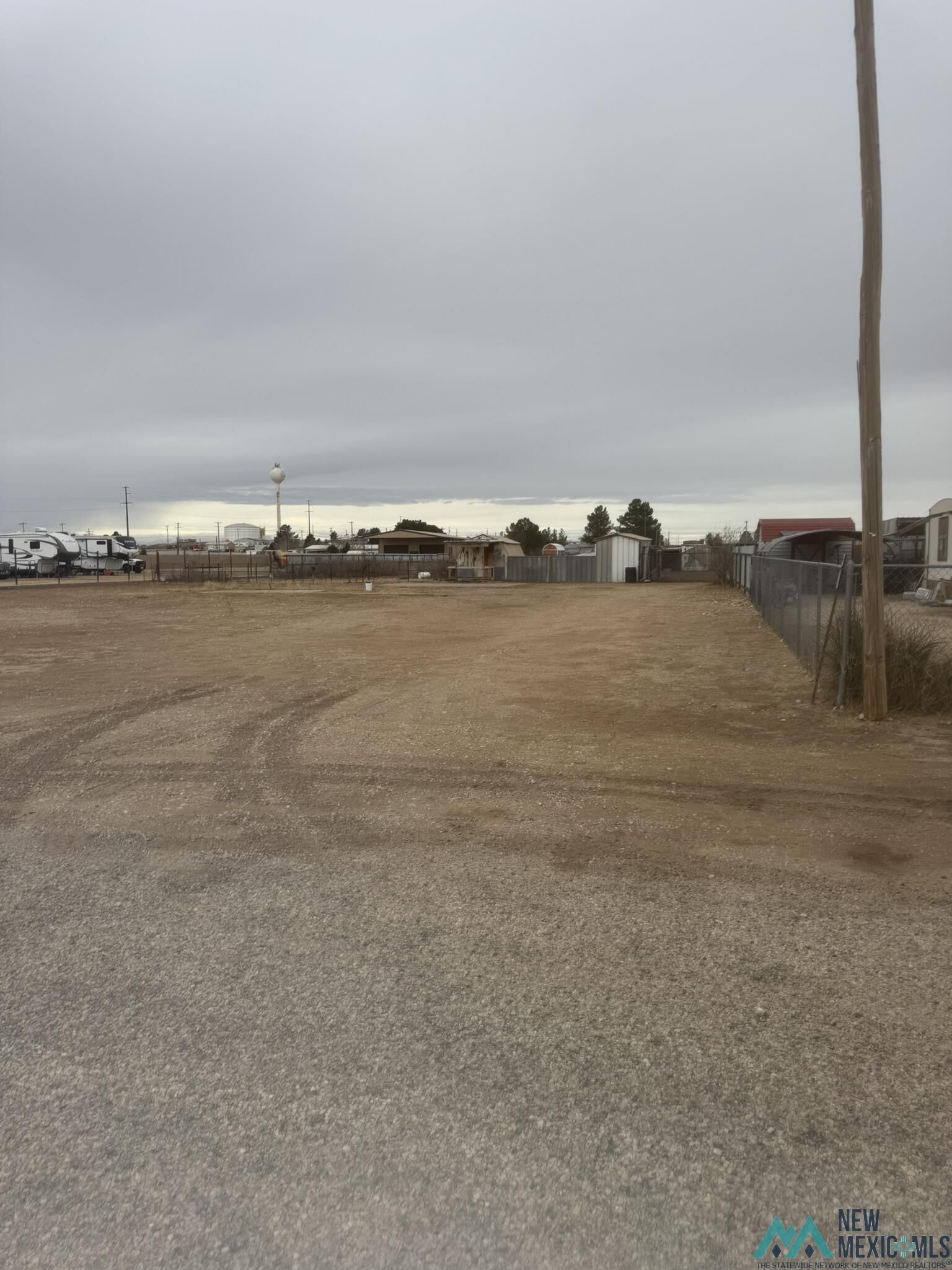 Property Photo:  5609 &Amp 5611 Sioux Road  NM 88220 