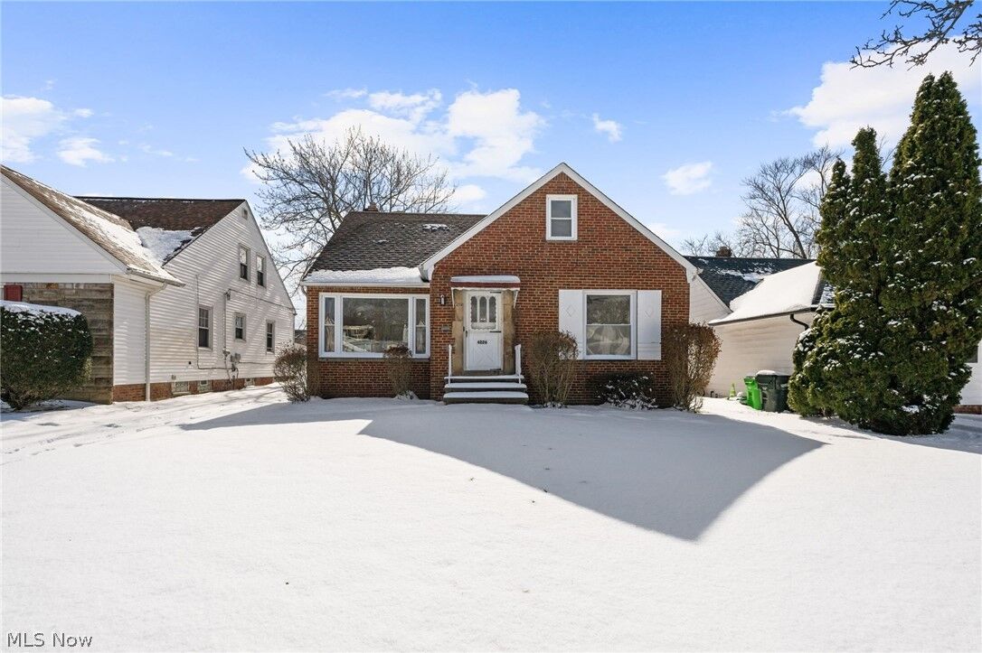 Property Photo:  4226 Okalona Road  OH 44121 
