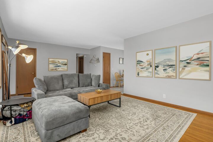 Property Photo:  4957 Virginia Avenue N  MN 55428 