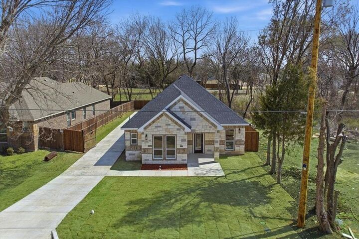 Property Photo:  2222 Water Crest Lane  TX 75154 